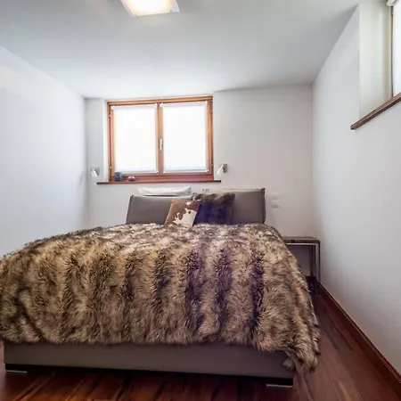 Luxury Spacious In Chalet
